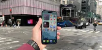 <p>On the App Store, malicious software-infected iPhone applications can be found that can read your screenshots and obtain key data.</p>