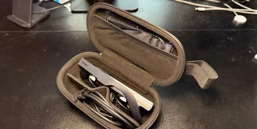 RayNeo Air 2s Review: A High-Quality AR Glass Pair for iPhones Without Breaking the Bank
