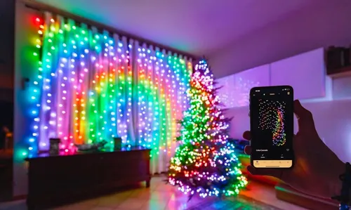 ホームキット週刊: 今年のクリスマスデコレーションをホームキットで自動化しましょう