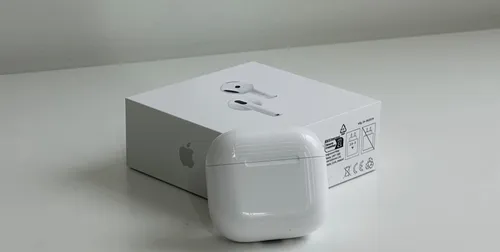 与AirPods 4的亲密接触：各个方面都更出色