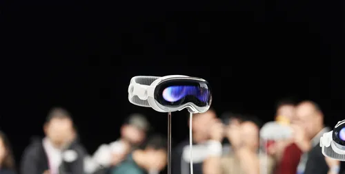 This may explain why Apple has not yet released augmented reality glasses.