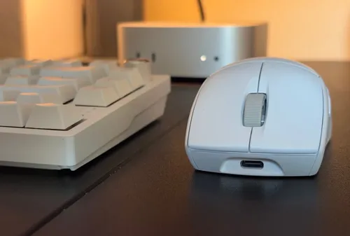 亲身体验:苹果独家Corsair K65 Plus键盘和M75无线鼠标