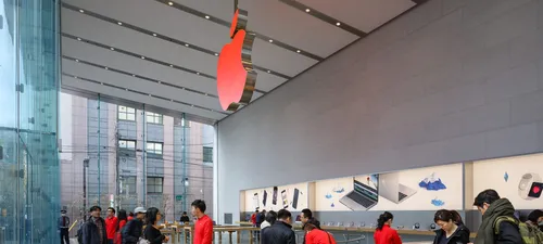 苹果再次支持世界艾滋病日,每购买符合条件的产品捐赠5美元。