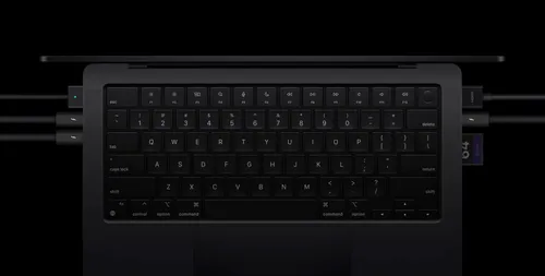 M4 MacBook Pro 拆解揭示与上一代模型几乎相同的内部结构