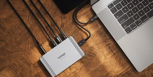 CalDigit lancia il nuovo hub Element 5 con supporto Thunderbolt 5.