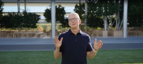 Tim Cook congratulates Trump and applauds the United States for its