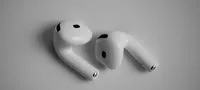 与AirPods 4亲密接触：各个方面都更出色
