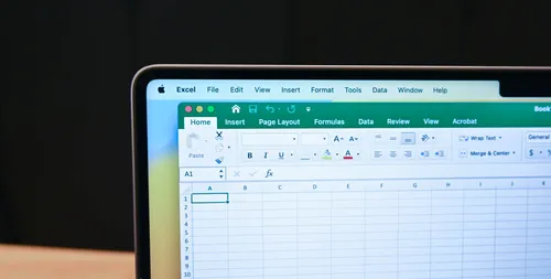 Microsoft Excel에서 빈 행을 수동으로 삭제하는 것은 피하세요. 다음과 같은 방법을 사용하세요.