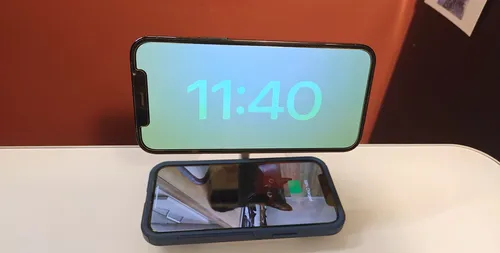 Twelve South HiRise 2 Deluxe review: It looks good and charges well.