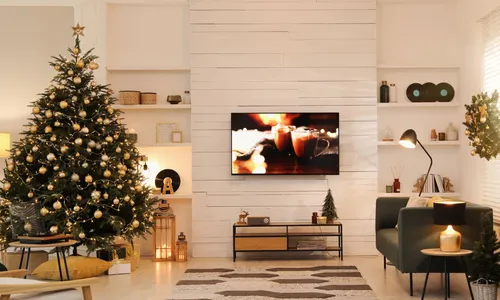 How to make your home intelligent and welcoming for guests during holidays