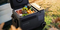 Les nouveaux refroidisseurs intelligents Solix d'Anker sont également des stations de recharge.