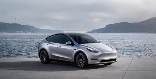 Ecco quanto costa sostituire la batteria di un Tesla Model Y.
