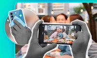 Please clean the camera lens of your mobile phone before taking family photos.