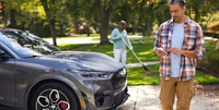 Android 14 turns smartphones into key components in some cars.