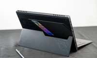 全新ASUS ROG Flow Z13是一款顶级可转换游戏笔记本电脑。