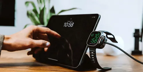 Nomads hat ein USB-C-Kabel entwickelt, das auch Apple Watches aufladen kann.