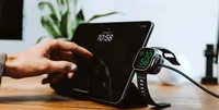 Nomads hat ein USB-C-Kabel entwickelt, das auch Apple Watches aufladen kann.